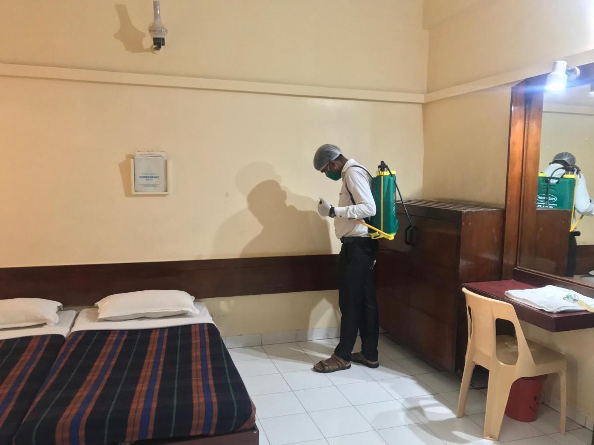 Hotel Maurya Residency Pune Esterno foto