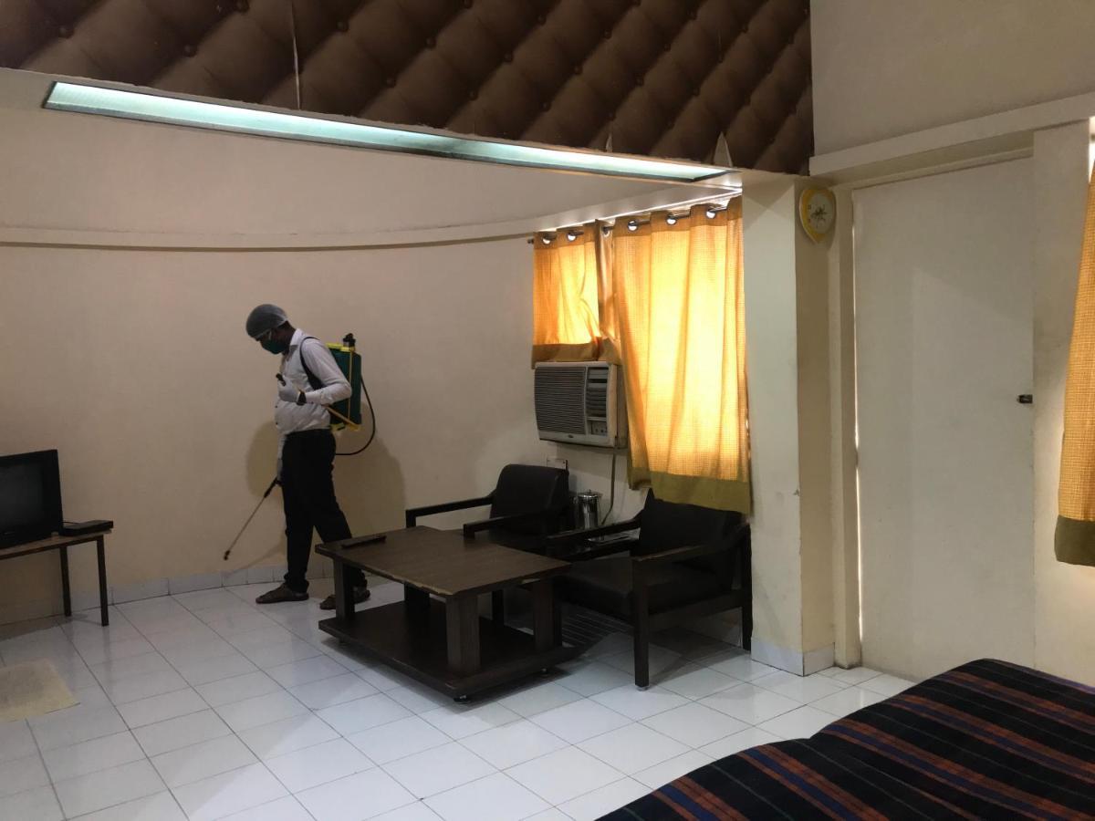 Hotel Maurya Residency Pune Esterno foto