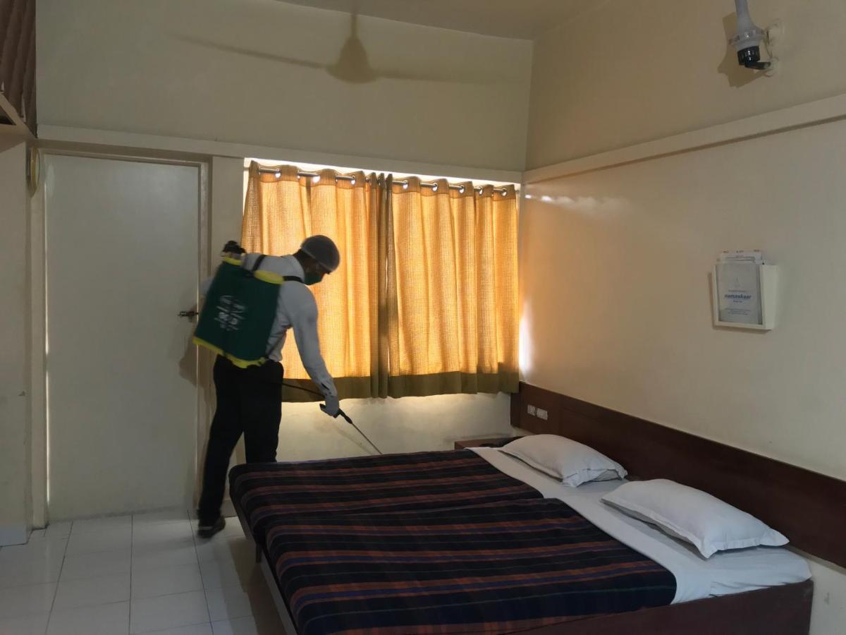 Hotel Maurya Residency Pune Esterno foto