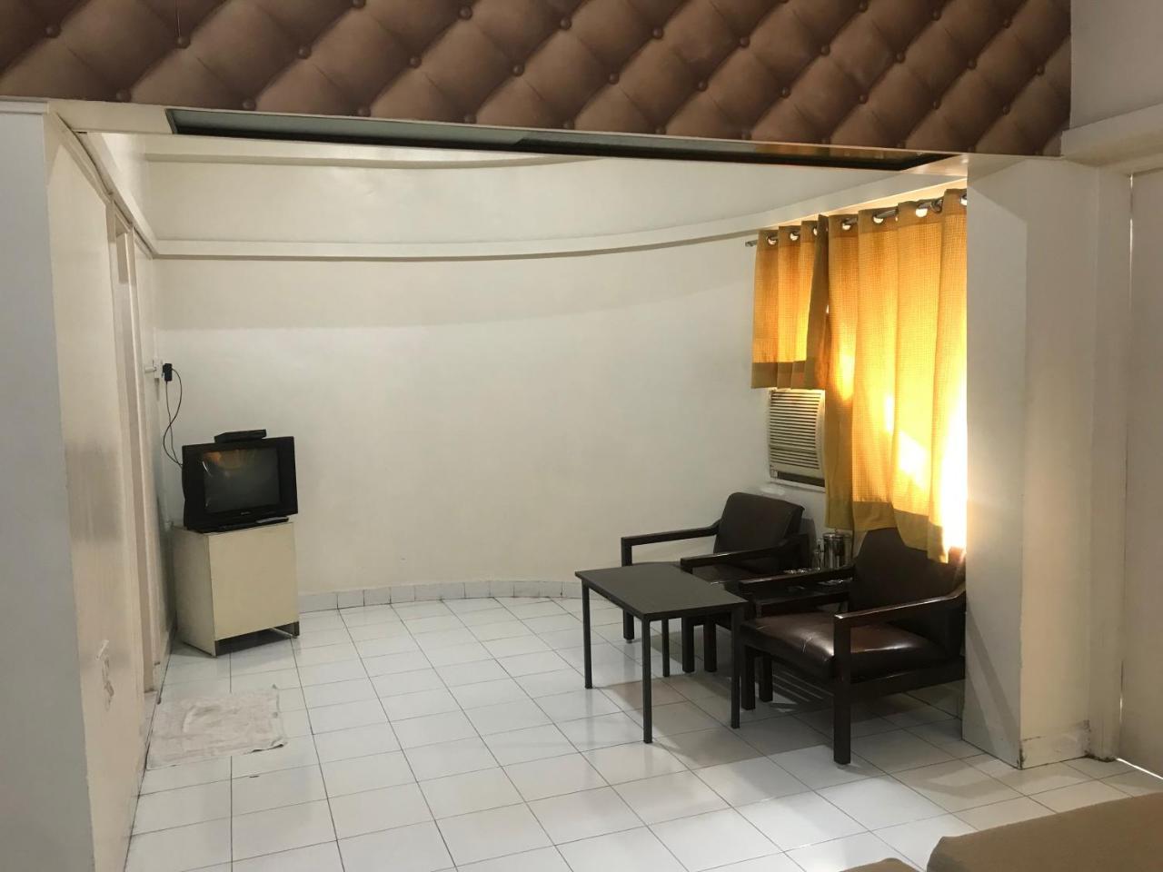 Hotel Maurya Residency Pune Esterno foto
